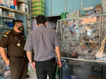 Kejati Lampung Monitoring Apotek Dan Toko Alkes Di Bandarlampung